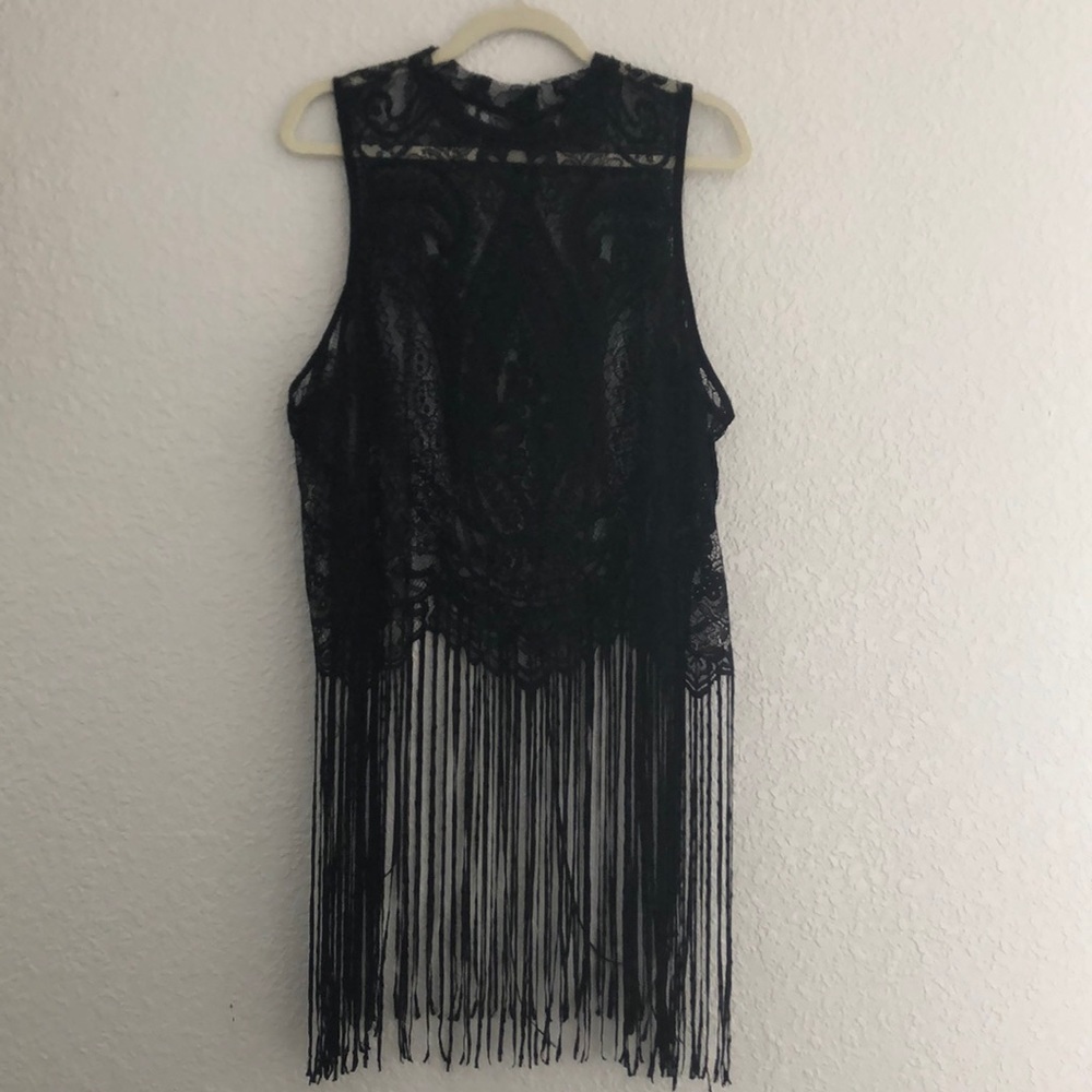 TORRID LACE AND FRINGE TOP